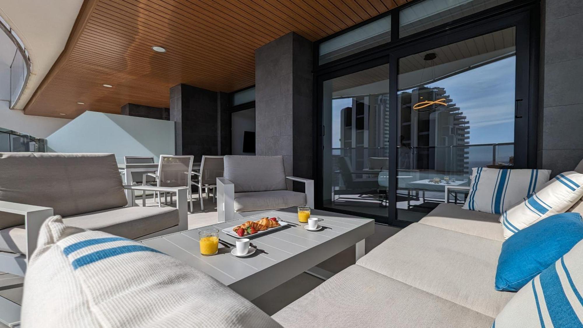 Sunset Waves Luxury Apartment Бенидорм Екстериор снимка
