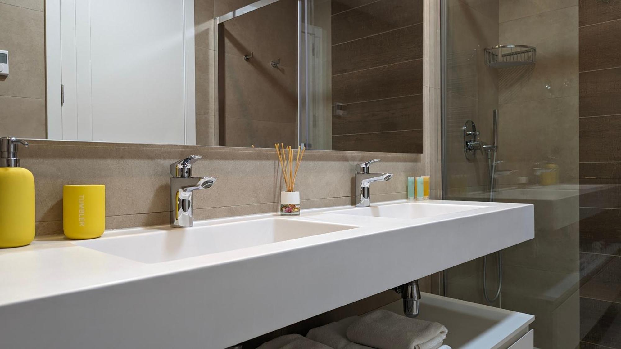 Sunset Waves Luxury Apartment Бенидорм Екстериор снимка
